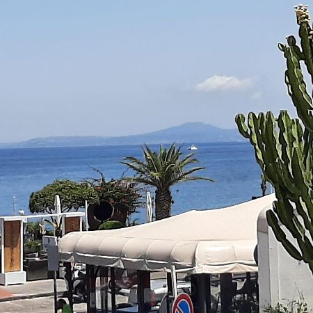La Terrazza Dell^Ippocampo #Seaview Apartment Ischia Kültér fotó